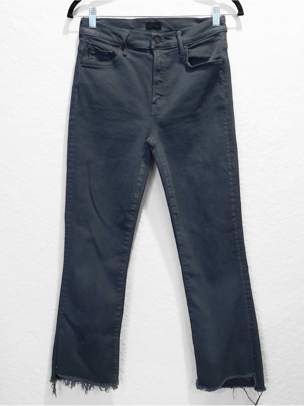MOTHER The Insider Crop Step Fray Jeans Second Chance Faded Black Size 28